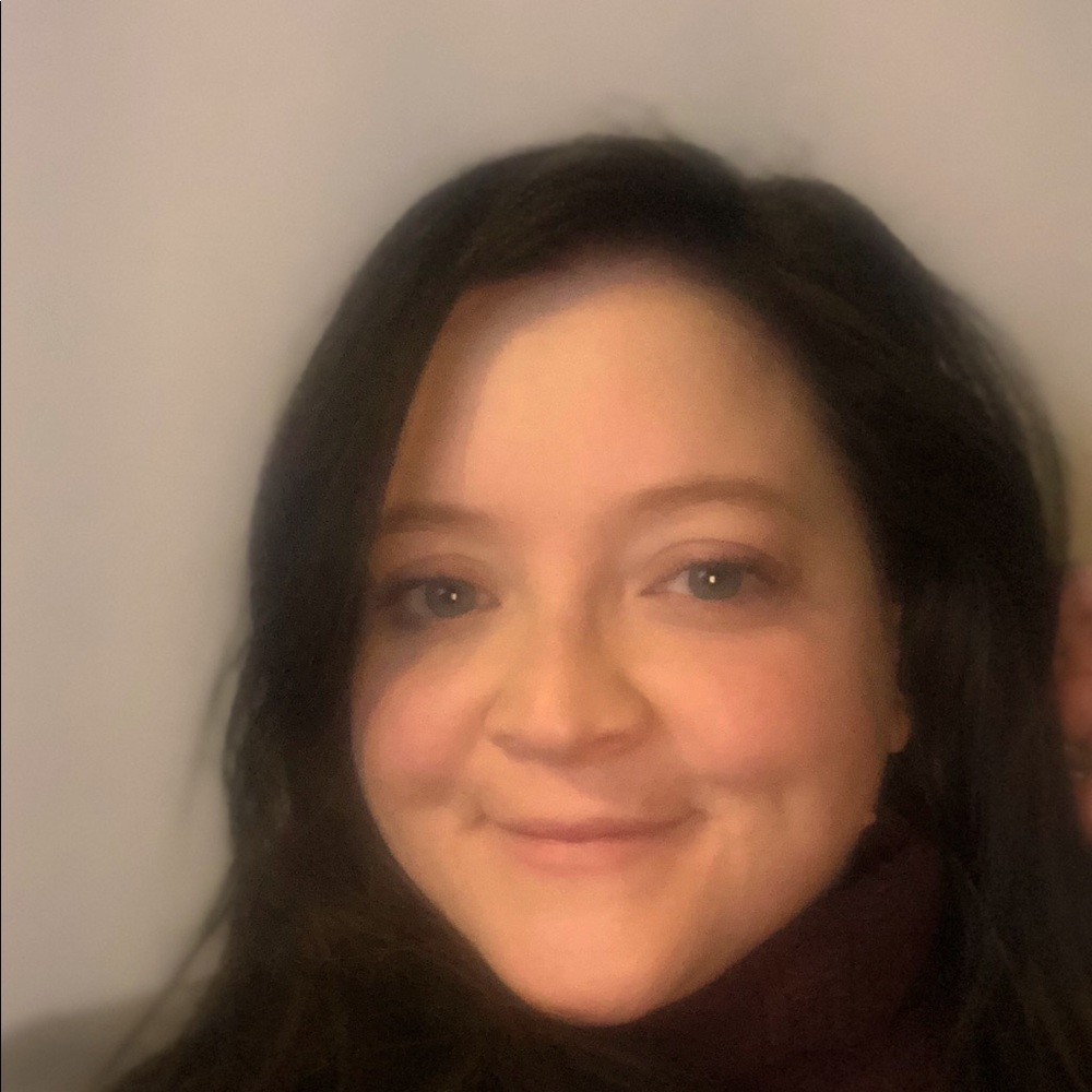 Meet your Posher, Stephanie